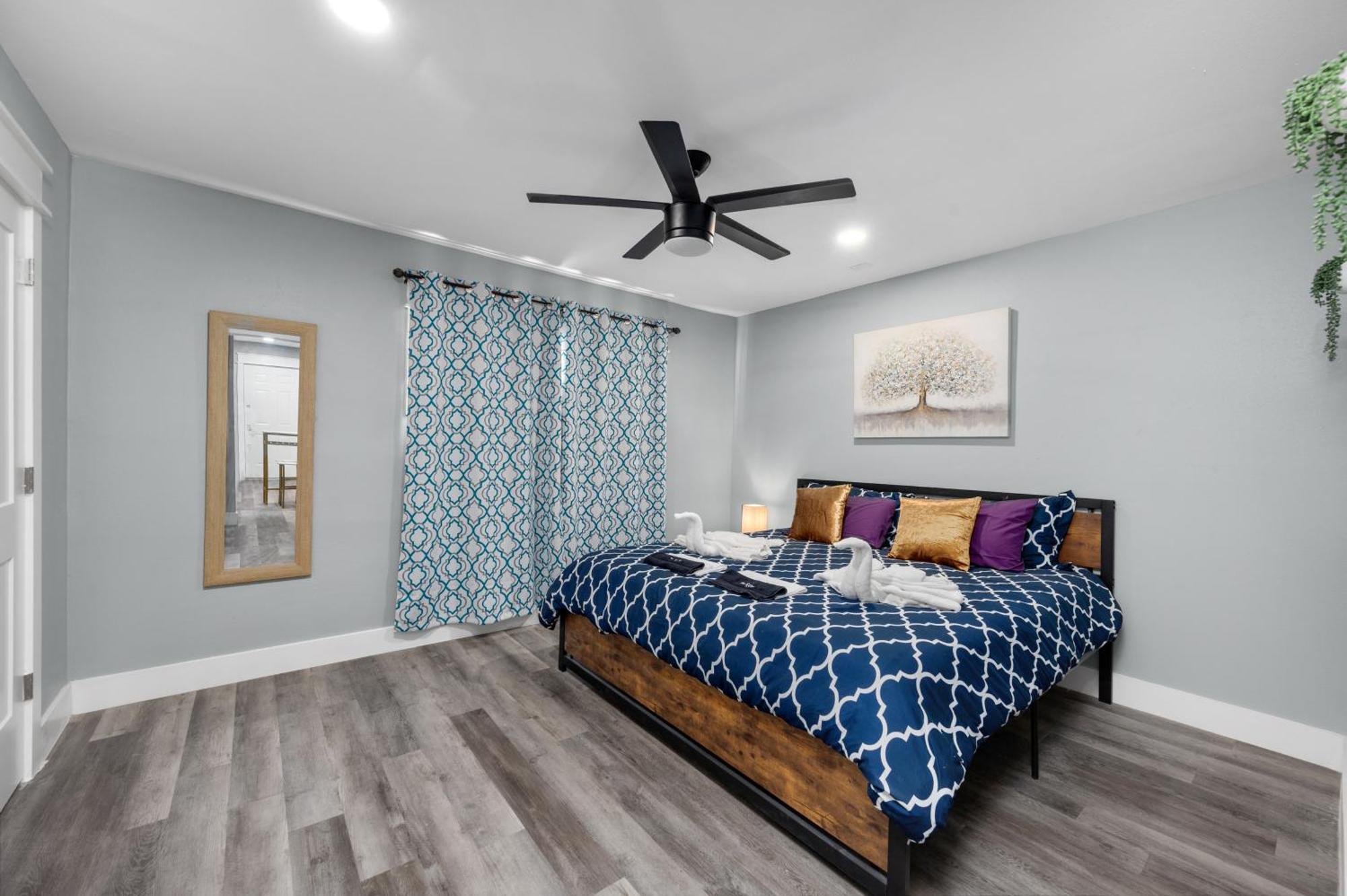 Warm Heights 2Br With Pool & Free Parking Leilighet Houston Eksteriør bilde